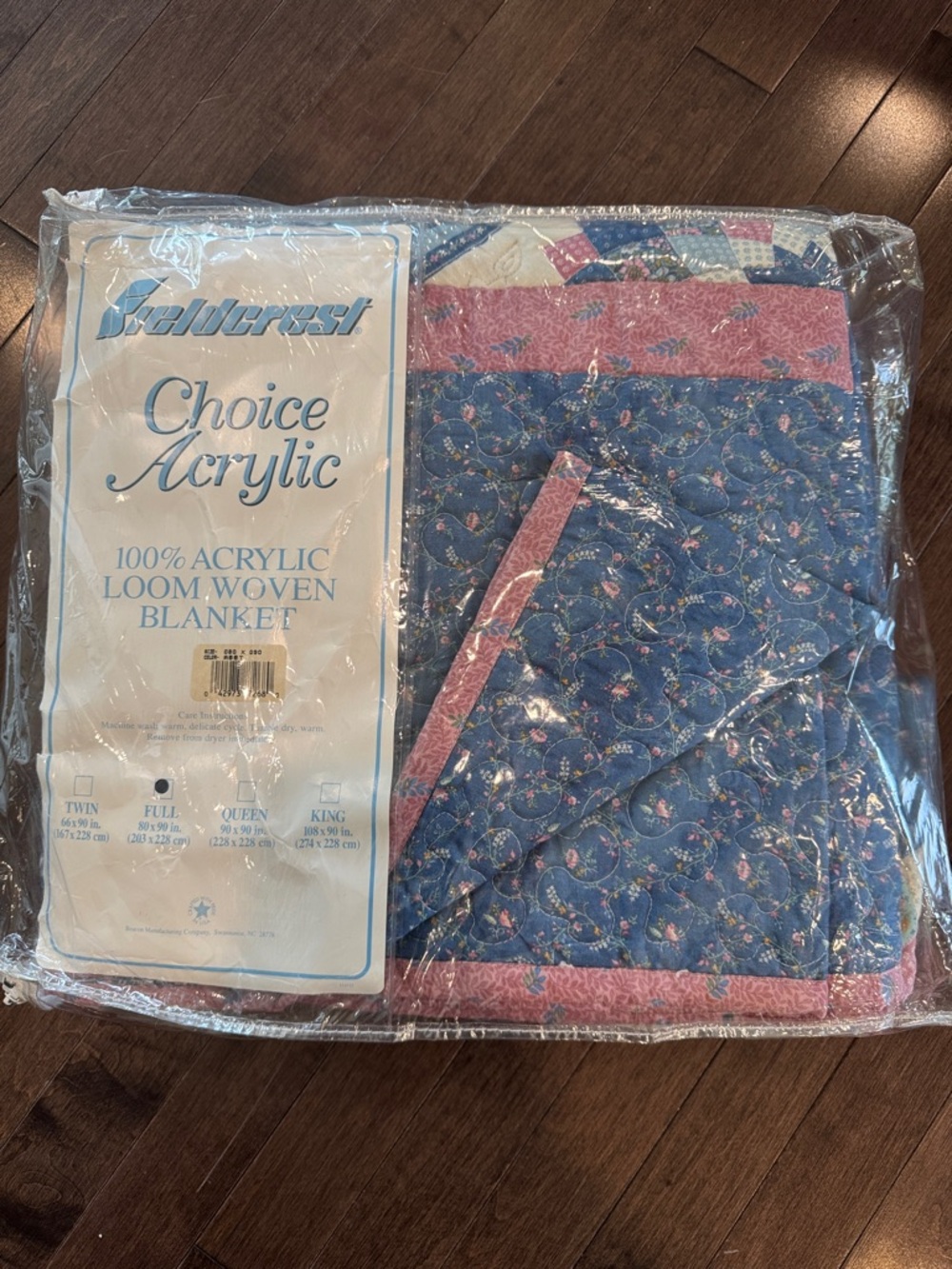Vintage full size bed quilt by fieldcrest 80s 90s pink blue colors